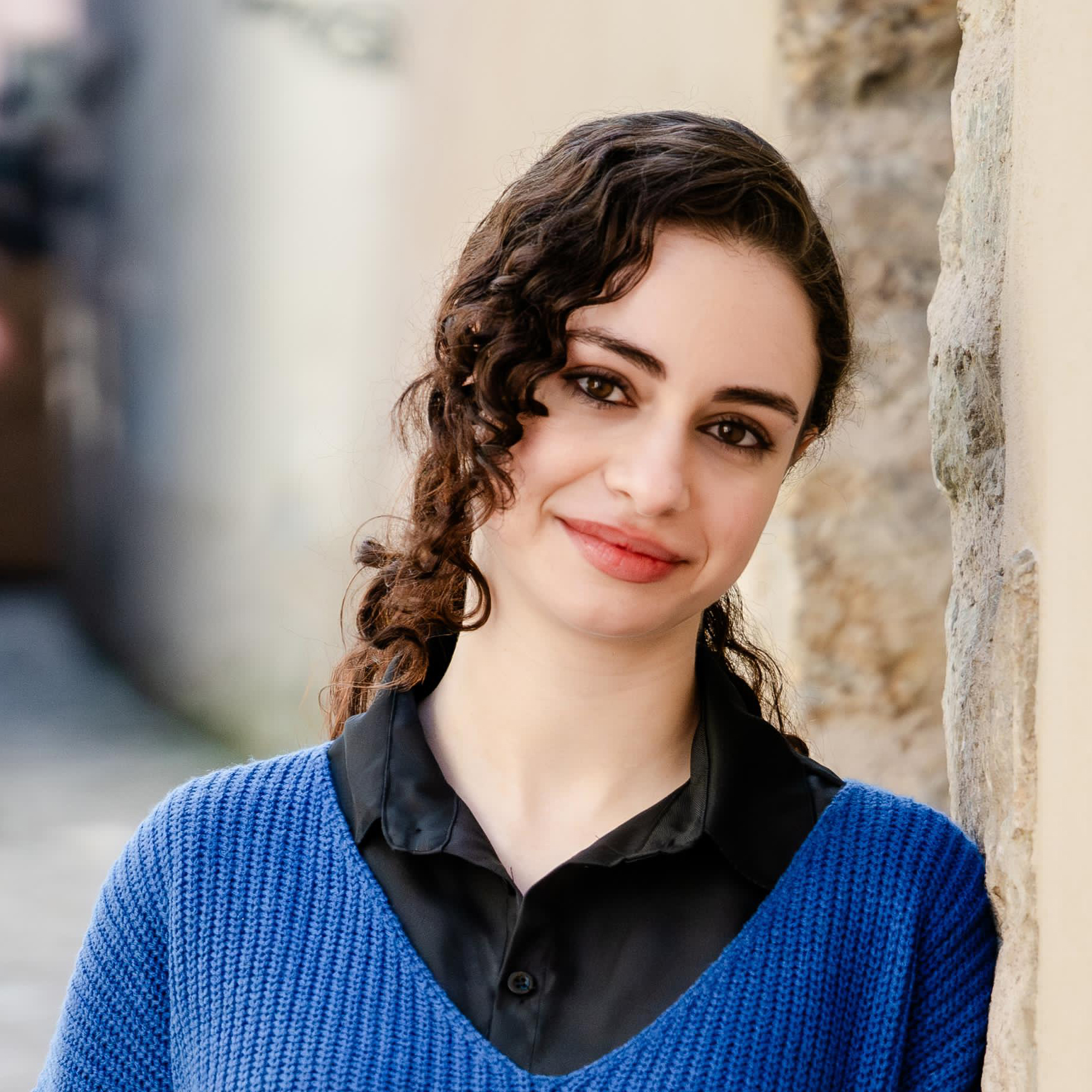 Najia Ayek
