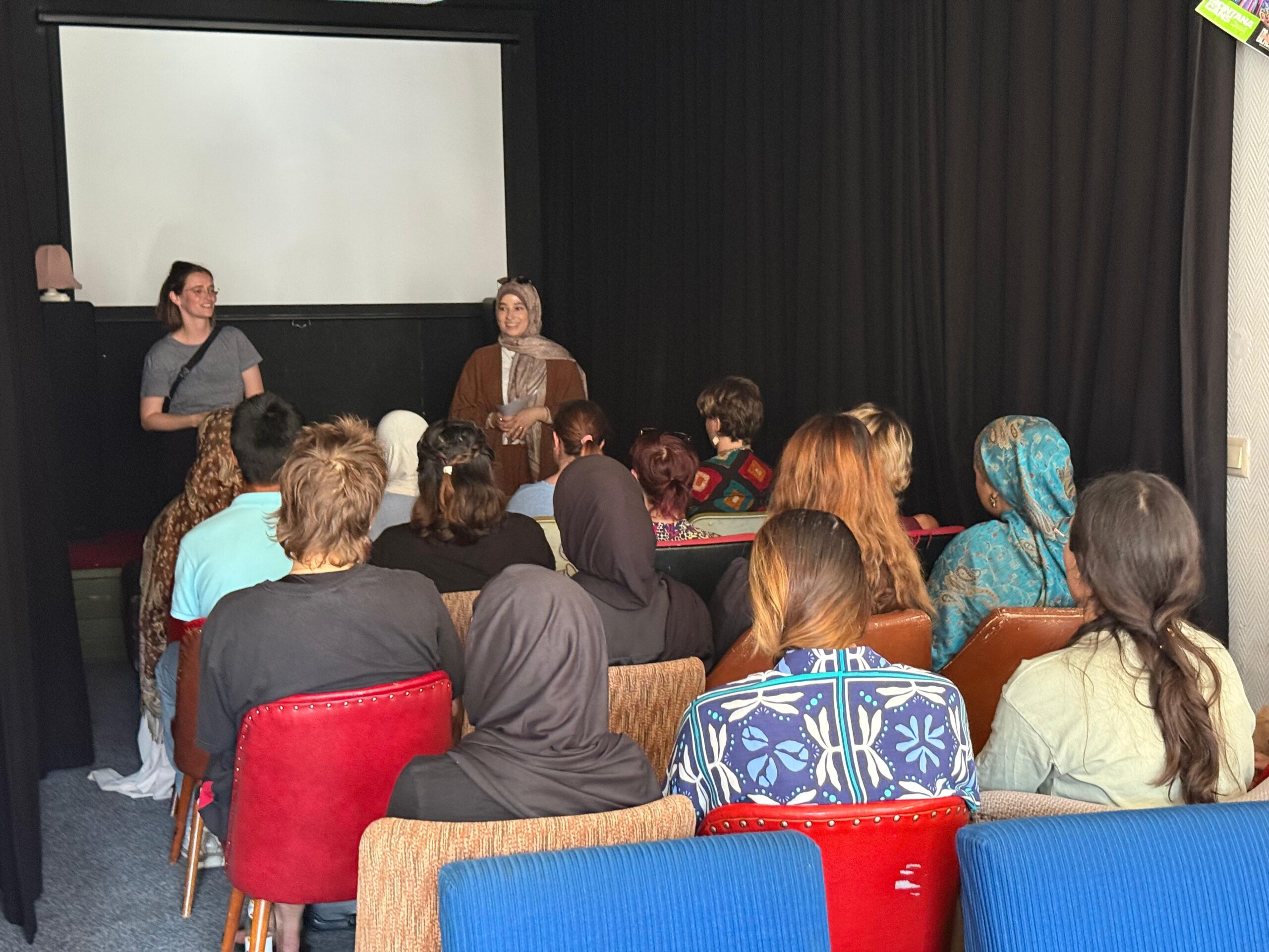 Rückblick: Filmvorführung „Es brennt“ von Erol Afşin